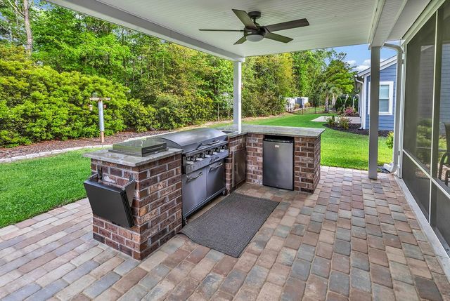 122 Caroline Ct., Murrells Inlet, SC 29576