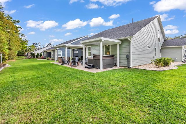 122 Caroline Ct., Murrells Inlet, SC 29576