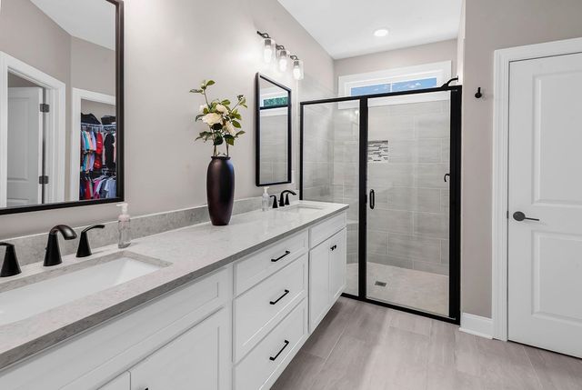 122 Caroline Ct., Murrells Inlet, SC 29576