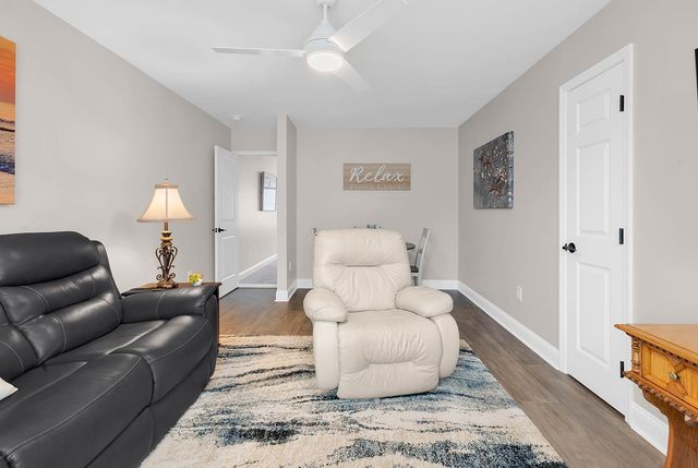 122 Caroline Ct., Murrells Inlet, SC 29576