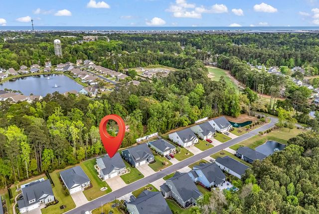 122 Caroline Ct., Murrells Inlet, SC 29576