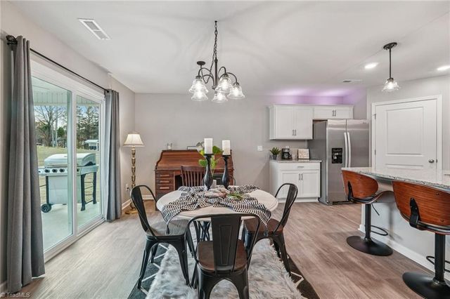 222 Rose Wind Way, Mayodan, NC 27027