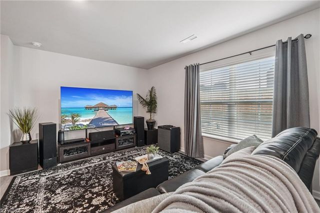 222 Rose Wind Way, Mayodan, NC 27027