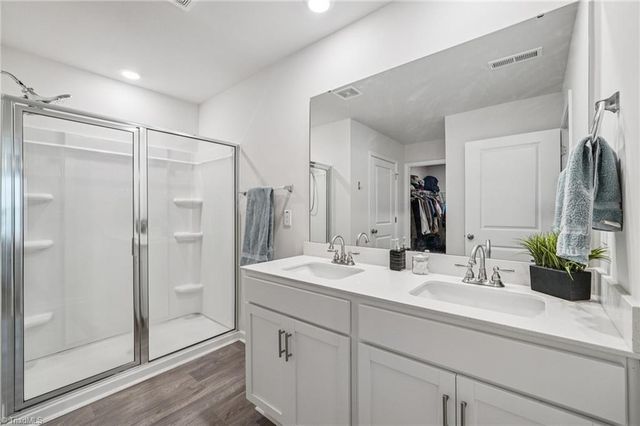 222 Rose Wind Way, Mayodan, NC 27027