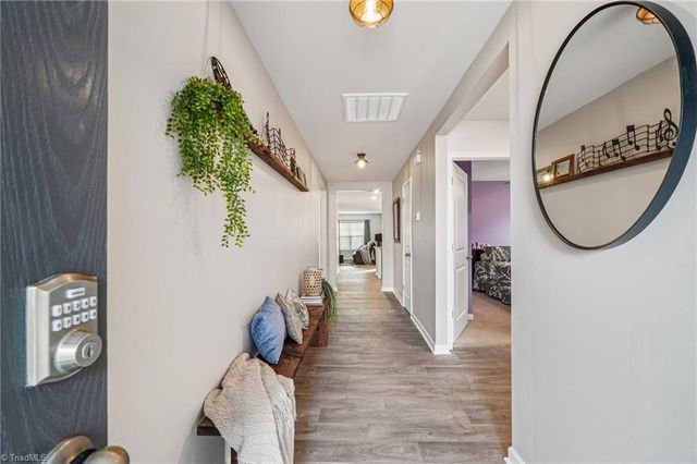 222 Rose Wind Way, Mayodan, NC 27027