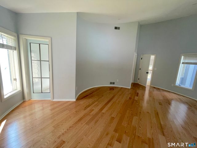 2177 Cross Highway, Fairfield, CT 06824