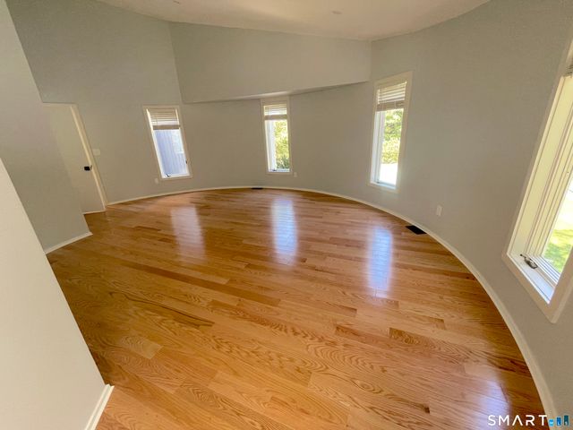 2177 Cross Highway, Fairfield, CT 06824