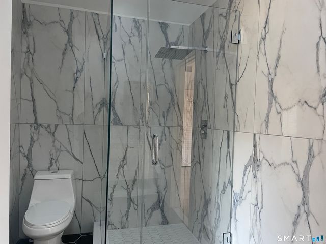 2177 Cross Highway, Fairfield, CT 06824