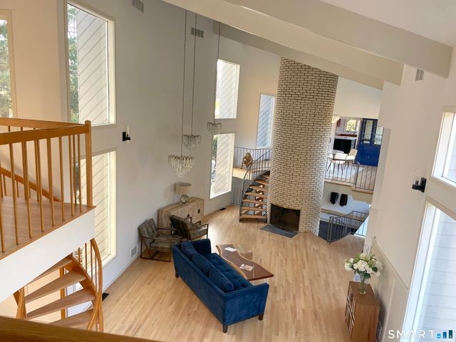 2177 Cross Highway, Fairfield, CT 06824