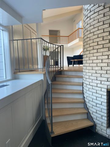 2177 Cross Highway, Fairfield, CT 06824