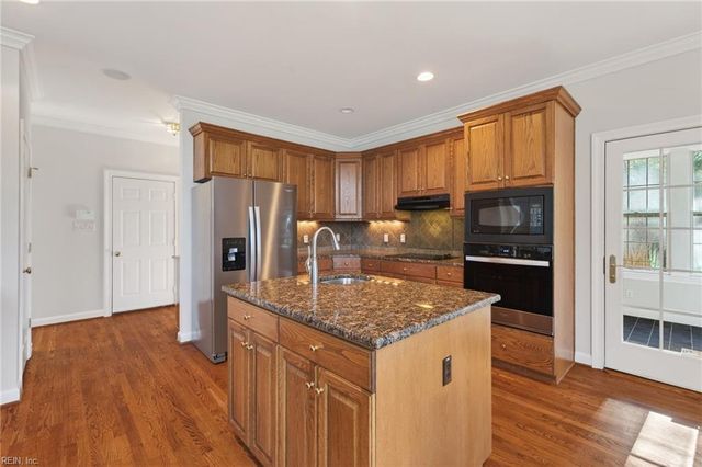 20480 W Creek PL, Smithfield, VA 23430