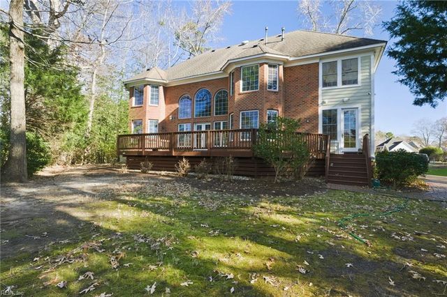 20480 W Creek PL, Smithfield, VA 23430