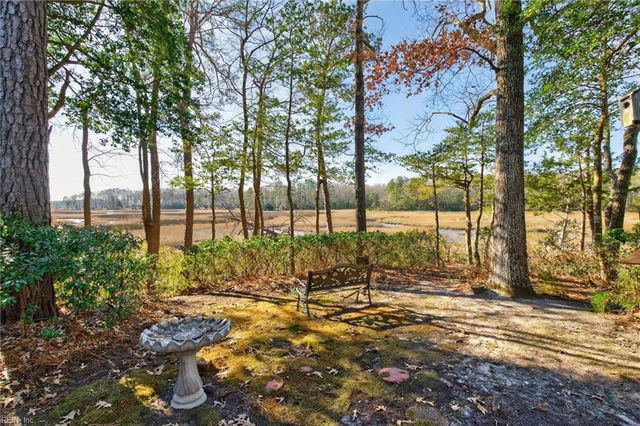 20480 W Creek PL, Smithfield, VA 23430