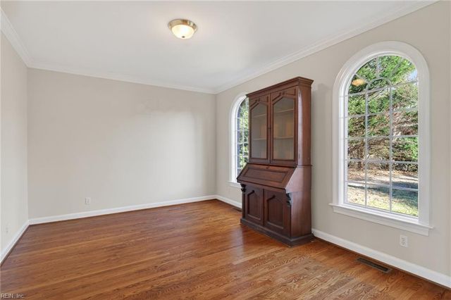 20480 W Creek PL, Smithfield, VA 23430