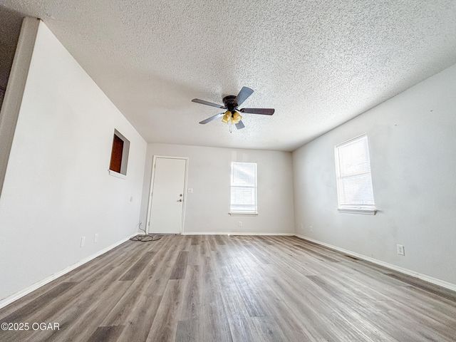 908 Jefferson Avenue, Joplin, MO 64801