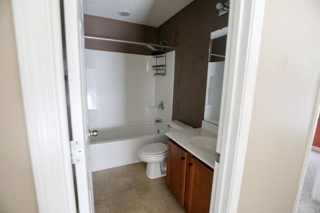 196 Avonshire Drive, Summerville, SC 29483