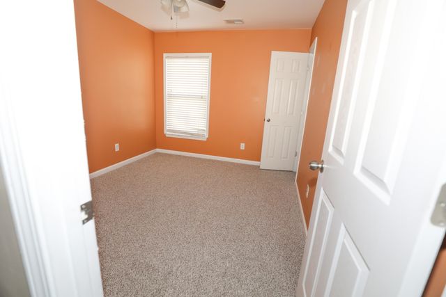 196 Avonshire Drive, Summerville, SC 29483