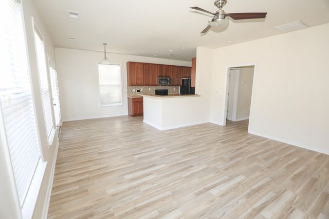 196 Avonshire Drive, Summerville, SC 29483