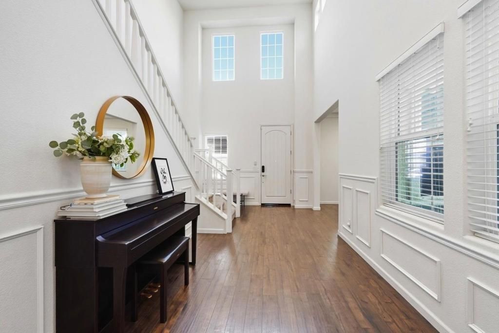 Image 3 of property listing at 4723 Avalon Street, Tracy, CA 95377