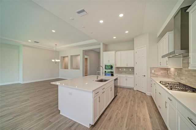 5237 WOLF CREEK DRIVE, Apollo Beach, FL 33572