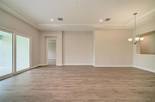 5237 WOLF CREEK DRIVE, Apollo Beach, FL 33572