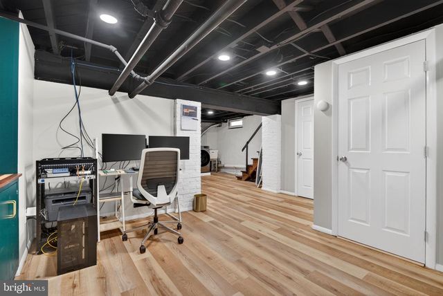 106 S WEST END AVE, Lancaster, PA 17603