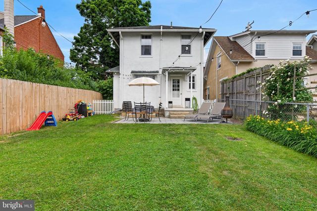 106 S WEST END AVE, Lancaster, PA 17603
