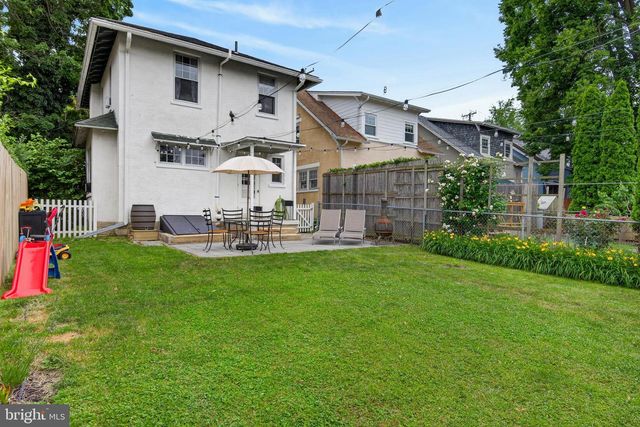 106 S WEST END AVE, Lancaster, PA 17603
