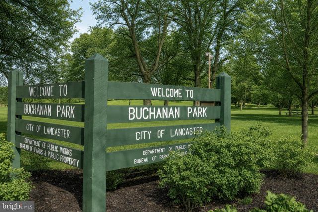 106 S WEST END AVE, Lancaster, PA 17603