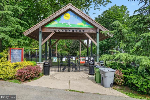 106 S WEST END AVE, Lancaster, PA 17603