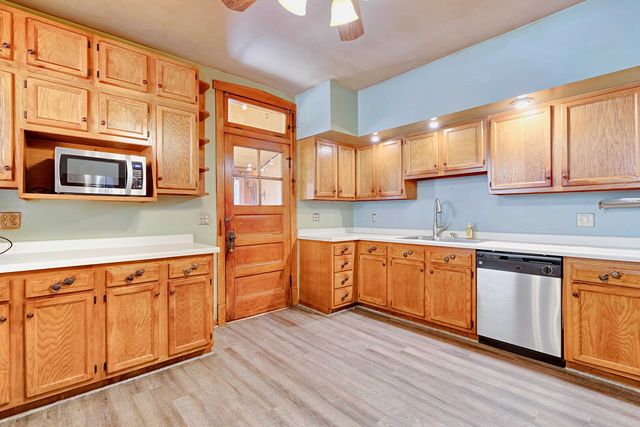 5505 W Cullom Avenue, Chicago, IL 60634