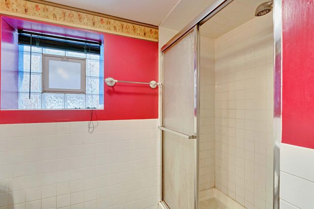 5505 W Cullom Avenue, Chicago, IL 60634