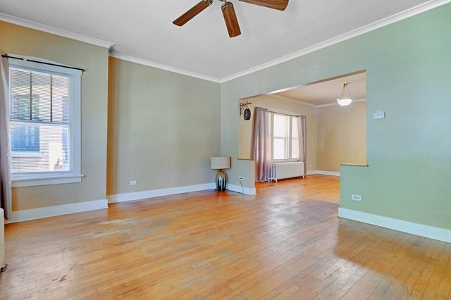 5505 W Cullom Avenue, Chicago, IL 60634