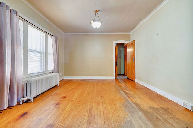 5505 W Cullom Avenue, Chicago, IL 60634