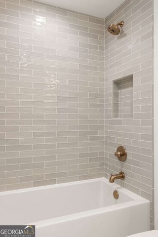 11859 Serenbe Lane, Chattahoochee Hills, GA 30268