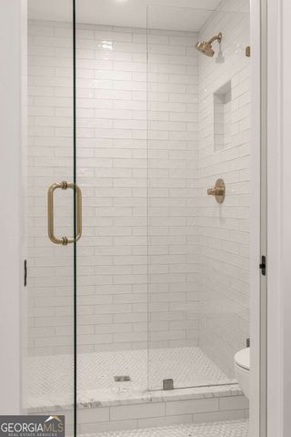 11859 Serenbe Lane, Chattahoochee Hills, GA 30268