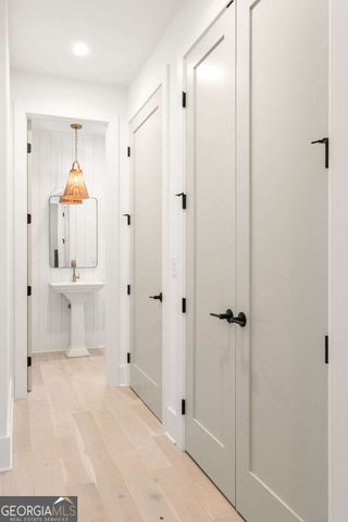 11859 Serenbe Lane, Chattahoochee Hills, GA 30268