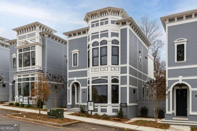 11859 Serenbe Lane, Chattahoochee Hills, GA 30268