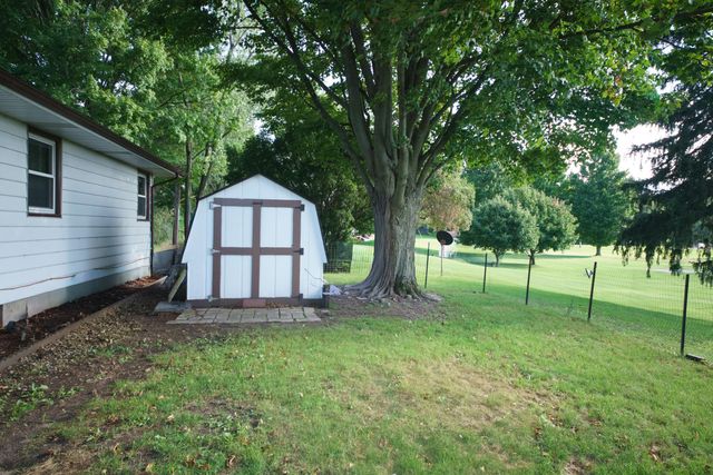 9050 5th Street, Baroda, MI 49101