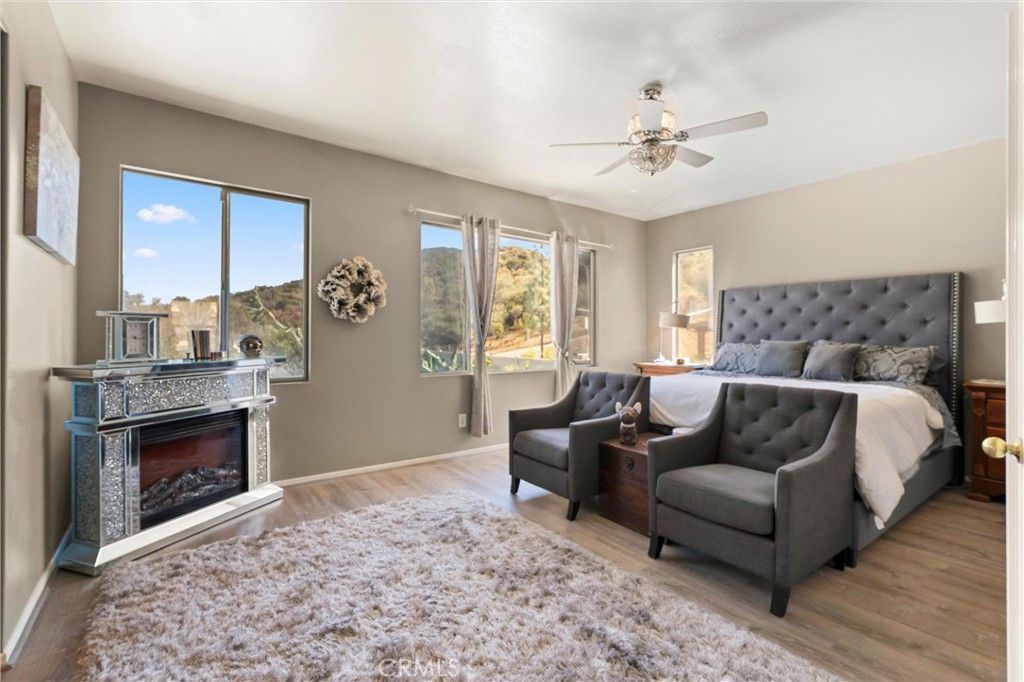 Image 17 of property listing at 29200 Sandpiper Drive, Lake Elsinore, CA 92530