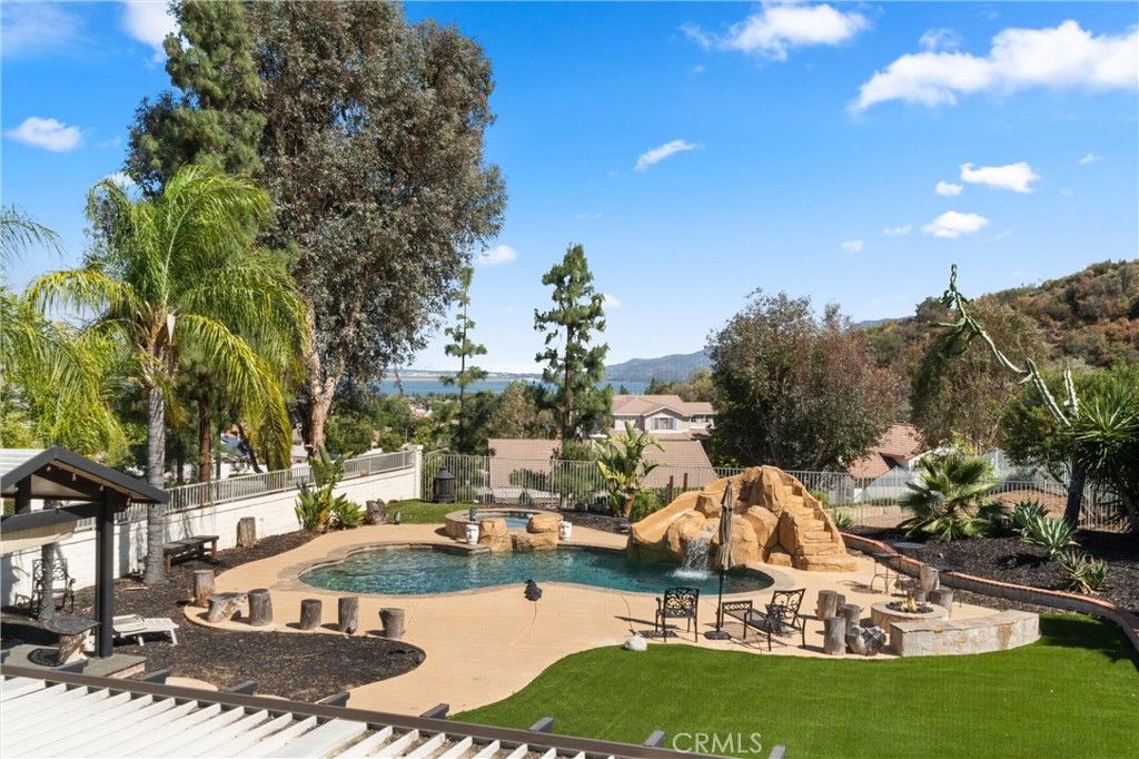 Image 19 of property listing at 29200 Sandpiper Drive, Lake Elsinore, CA 92530