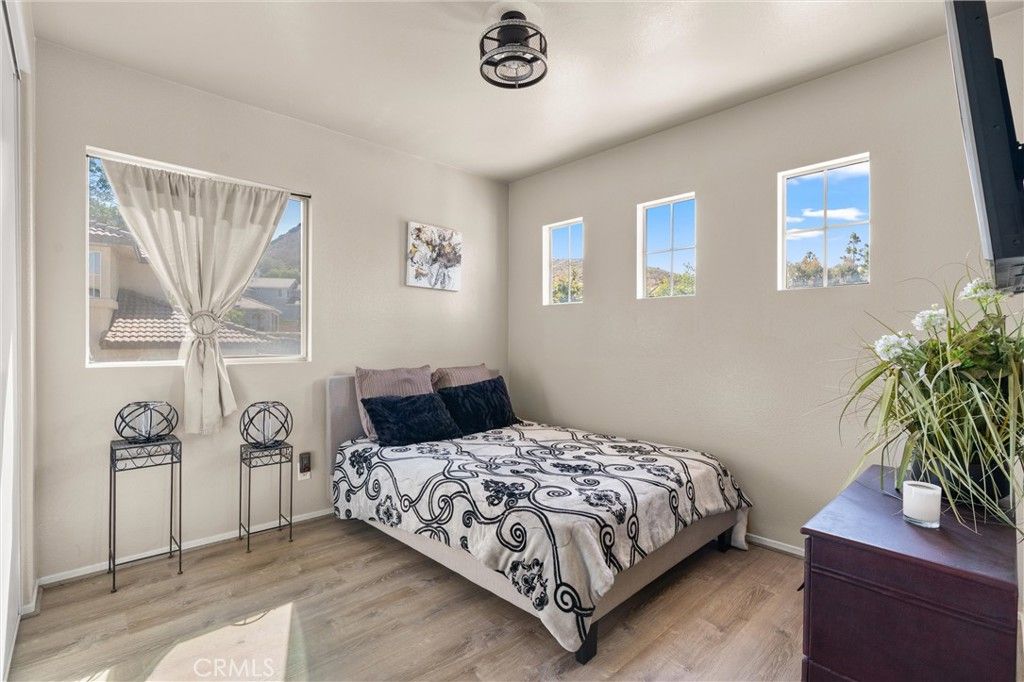 Image 25 of property listing at 29200 Sandpiper Drive, Lake Elsinore, CA 92530