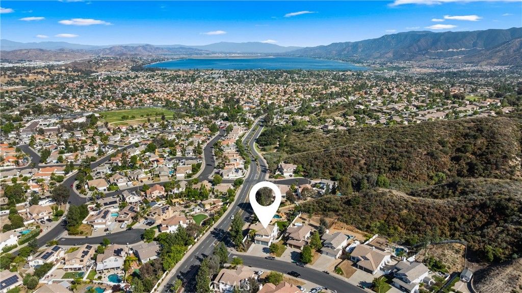 Image 28 of property listing at 29200 Sandpiper Drive, Lake Elsinore, CA 92530