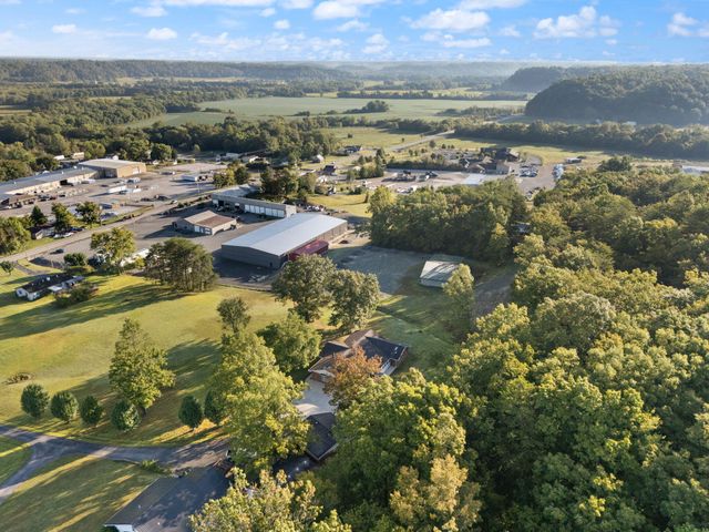 89 Big Windy Lane, Dunnville, KY 42528