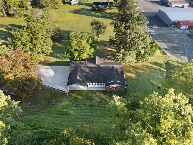 89 Big Windy Lane, Dunnville, KY 42528