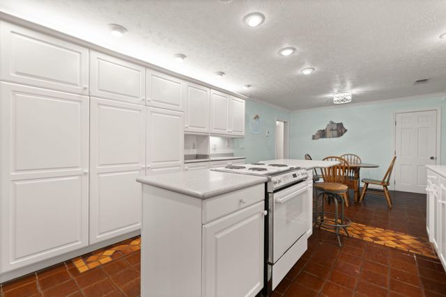 89 Big Windy Lane, Dunnville, KY 42528