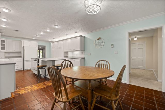 89 Big Windy Lane, Dunnville, KY 42528