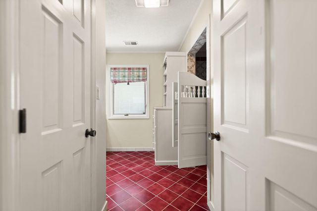 89 Big Windy Lane, Dunnville, KY 42528