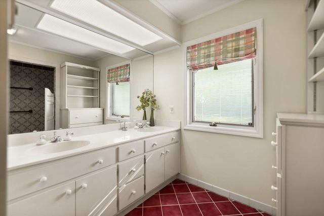 89 Big Windy Lane, Dunnville, KY 42528