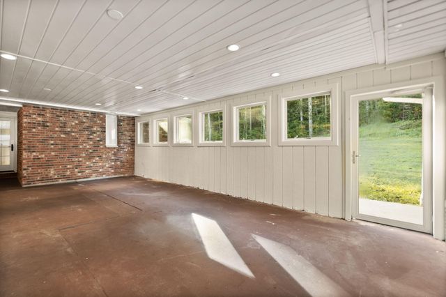 89 Big Windy Lane, Dunnville, KY 42528